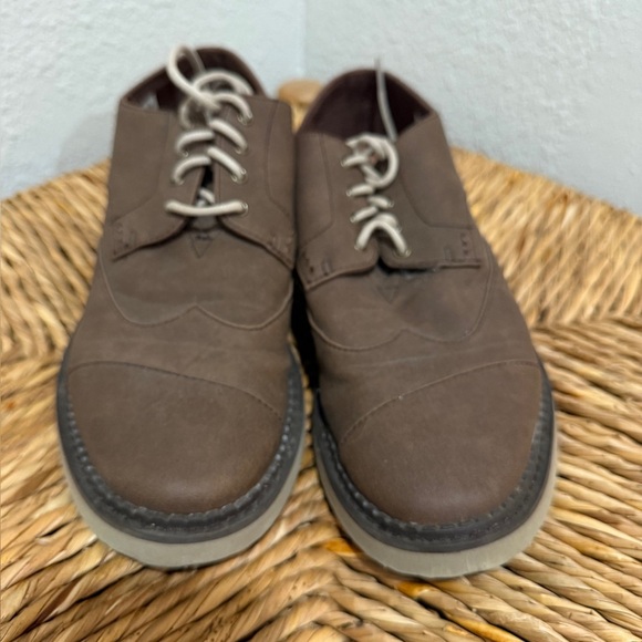 Tom’s Men’s Dress Shoes Lace Up Size 9.5-Preowned - Picture 4 of 13